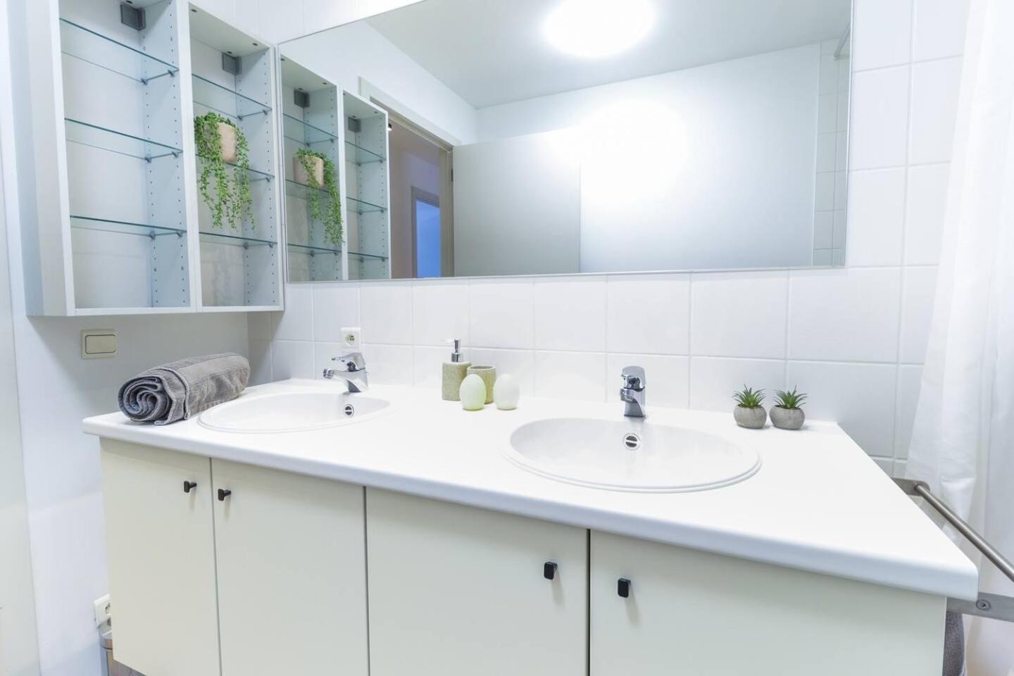 Apartment Scheldekaai Antwerpen Eksteriør billede